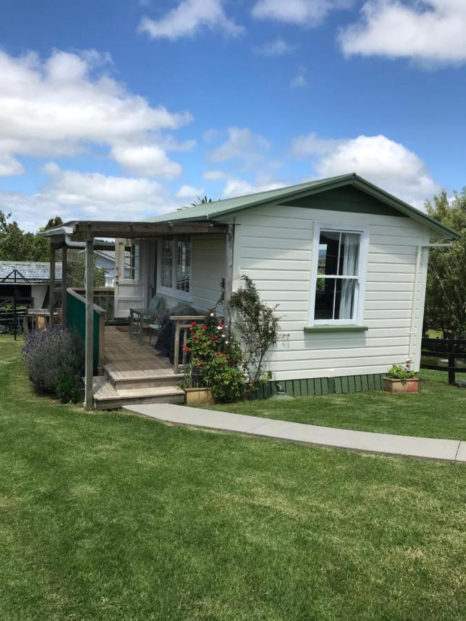 Tui Cottage Te Arai Esterno foto